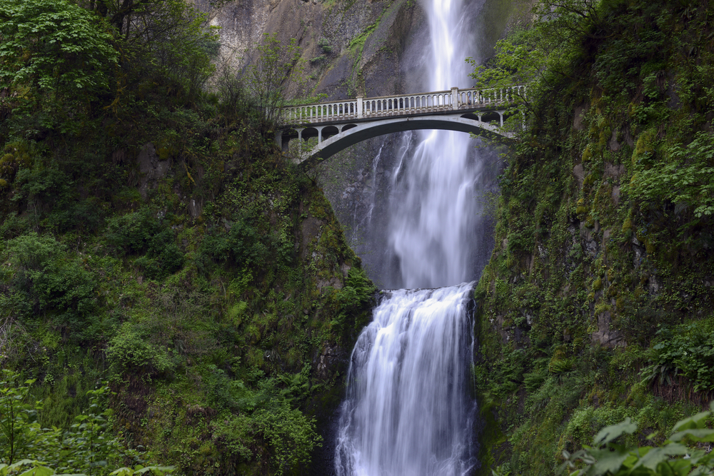 Multnomah Falls, one of the best hikes near Portland.